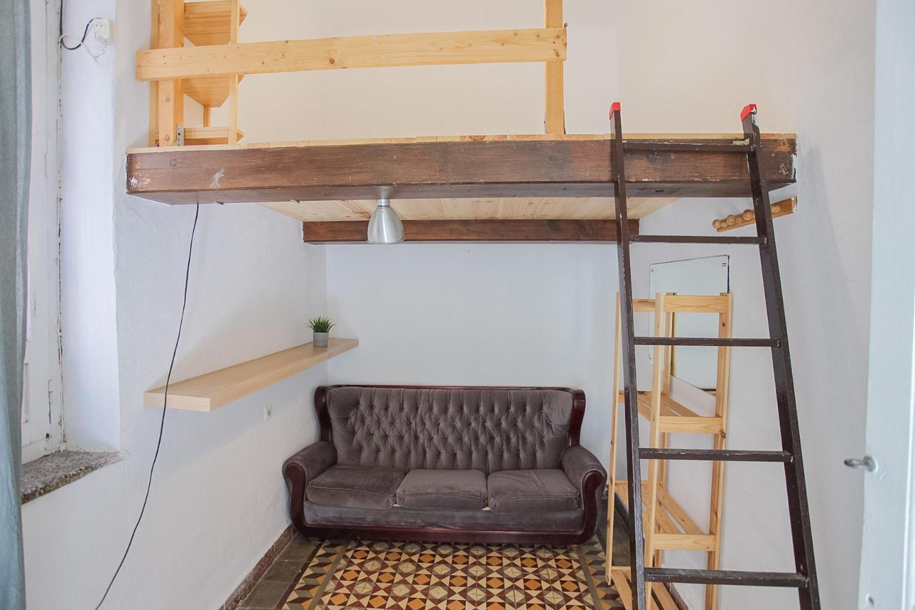 Barbatuke Conde Hostel Малага Екстериор снимка